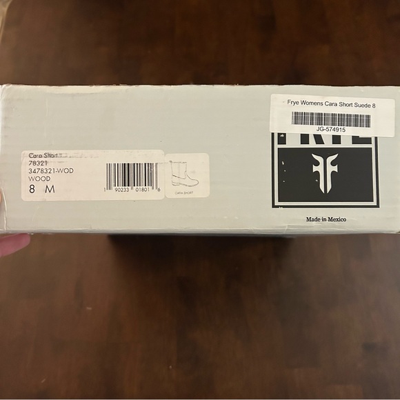 Never Worn Frye Cara Short Wood Brown Suede Boots Size 8 with original box - Picture 11 of 12